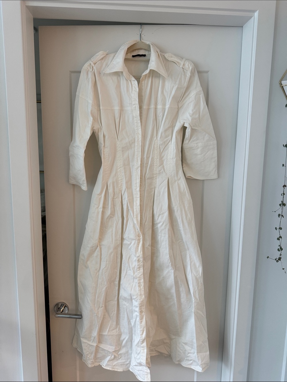 Zara structured with pockets! Cream Button-Front Midi Shirt Dress